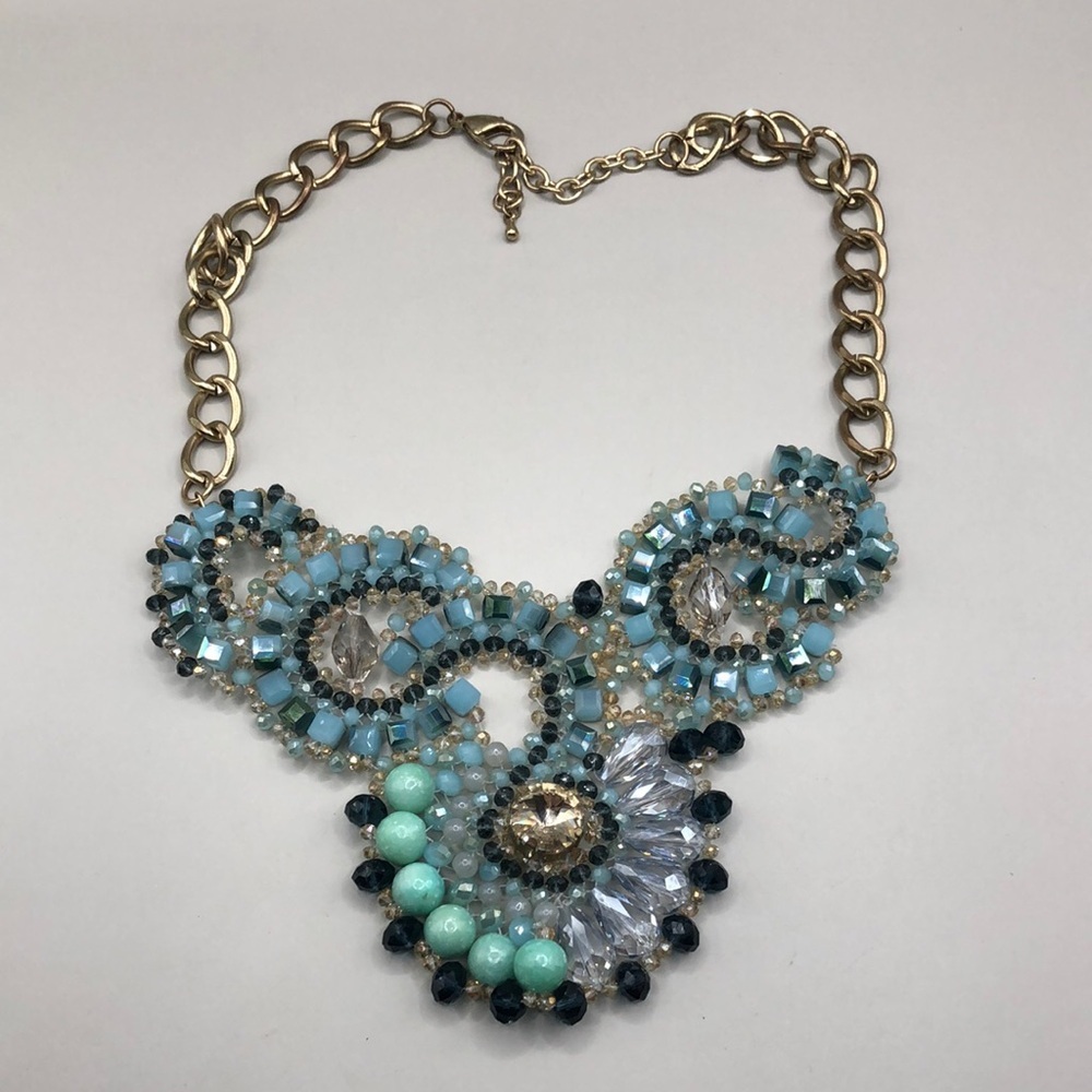 Intricated glass and stone beaded boho-statement dressy party chain necklace.